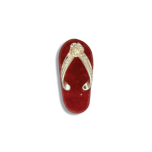 14KT Yellow Gold Red Jade Slipper Pendant